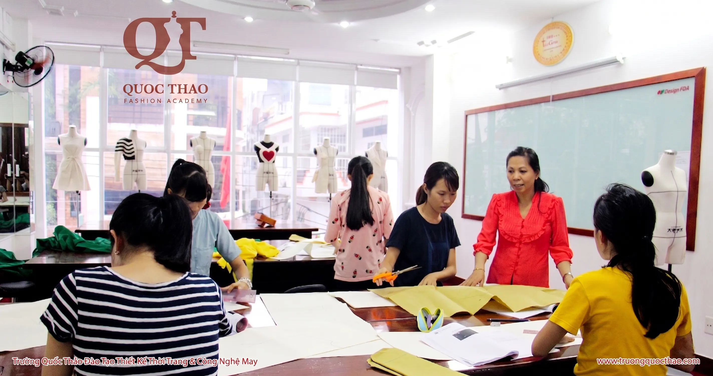 Lớp học đầm váy 5